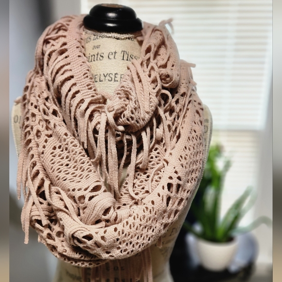 Fringe Infinity Scarf - Picture 3 of 3
